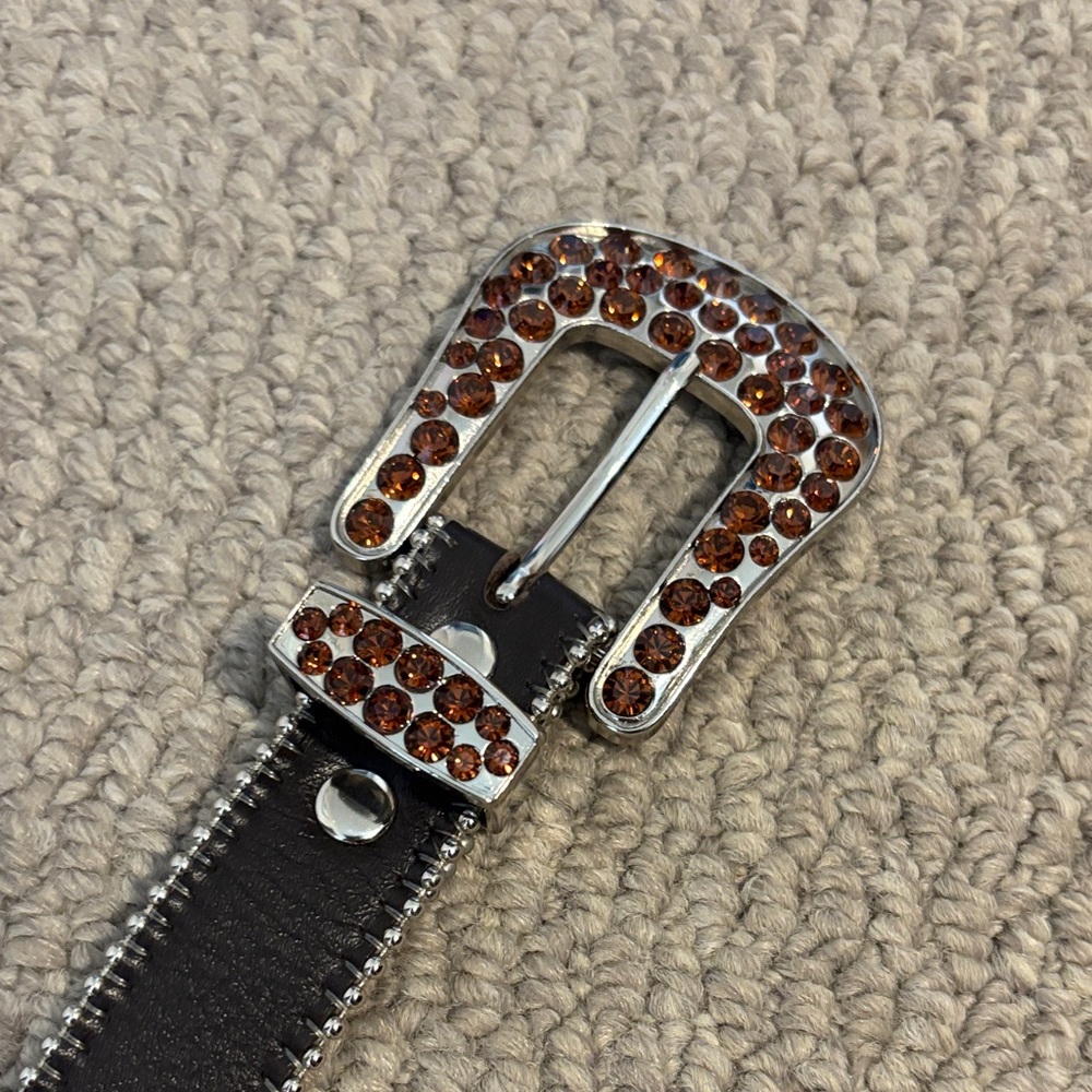 Elegant Black Belt with Brown Gemstone Buckle